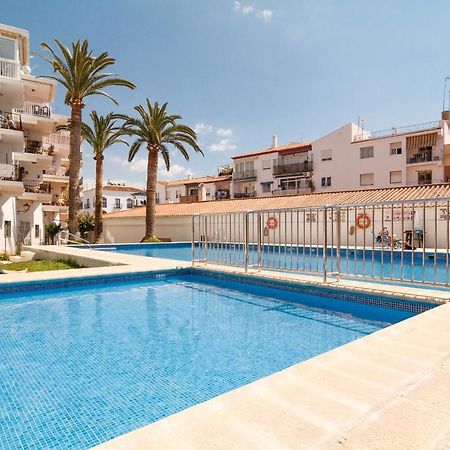 Coronado 73 Apartments Casasol Нерха Екстериор снимка