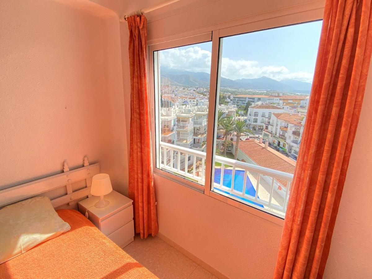 Coronado 73 Apartments Casasol Нерха Екстериор снимка