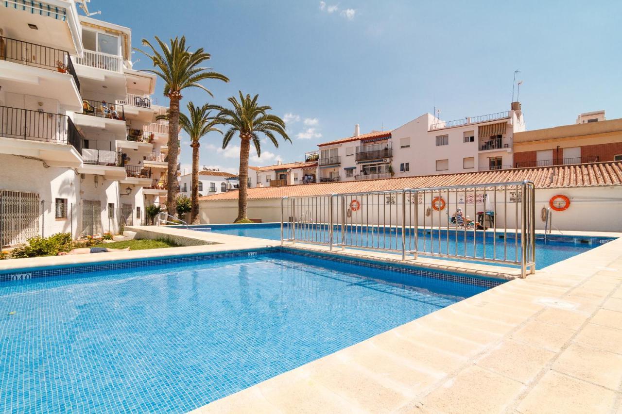 Coronado 73 Apartments Casasol Нерха Екстериор снимка
