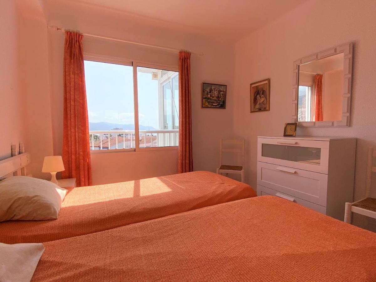 Coronado 73 Apartments Casasol Нерха Екстериор снимка